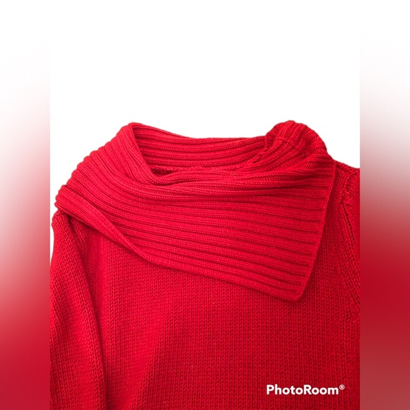 Lord + Taylor sweater - Picture 2 of 5